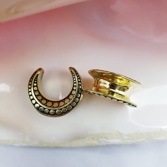 Pair Ear Saddles Brass Circle Lined Platform Plugs 14mm Ear Saddle 9/16 NWT - Picture 2 of 2